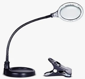 Zvětšovací stolní lampa